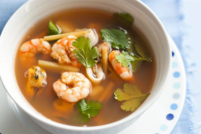 Súp tôm yum hải sản